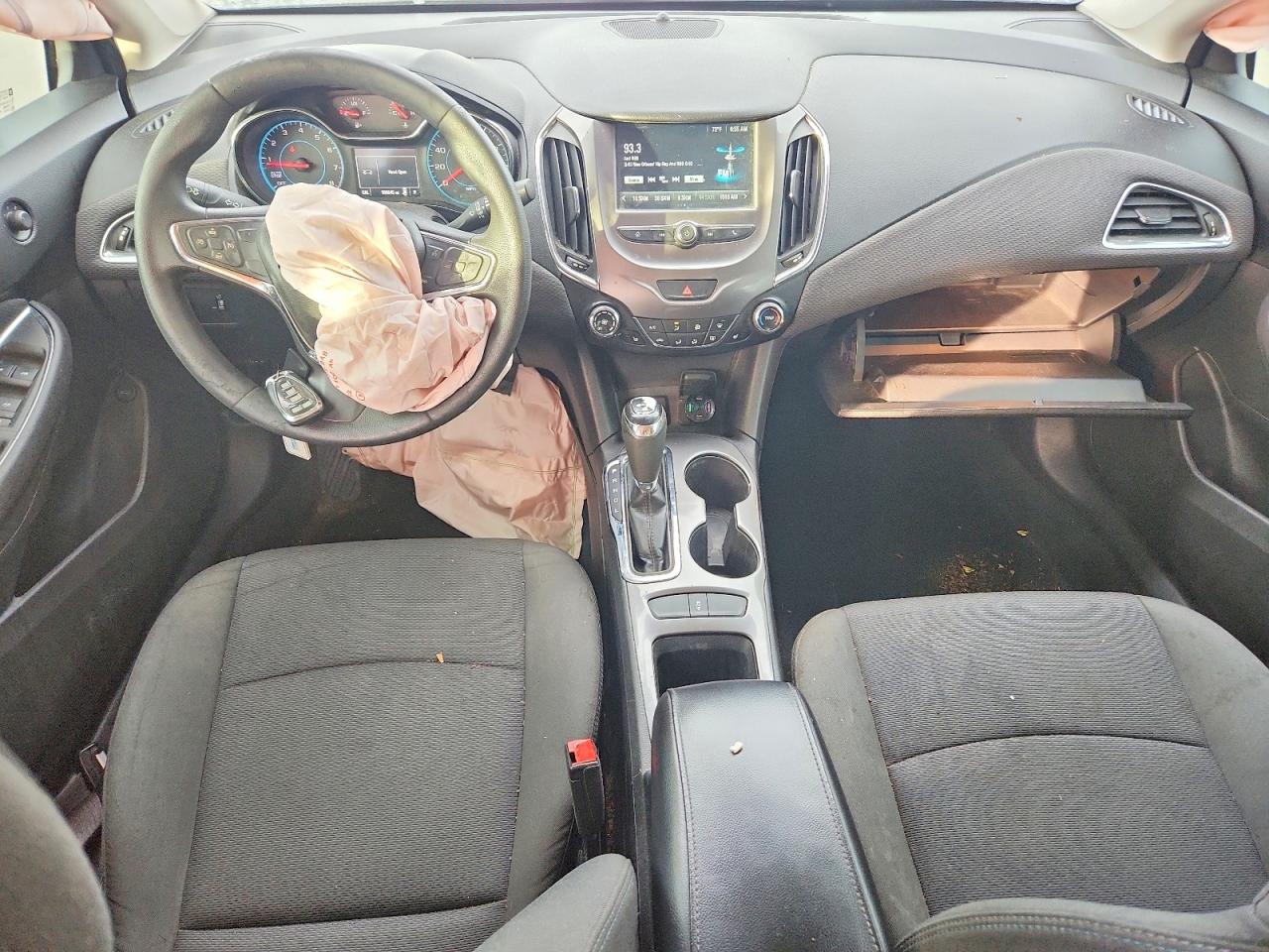 2017 CHEVROLET CRUZE LT photo 15