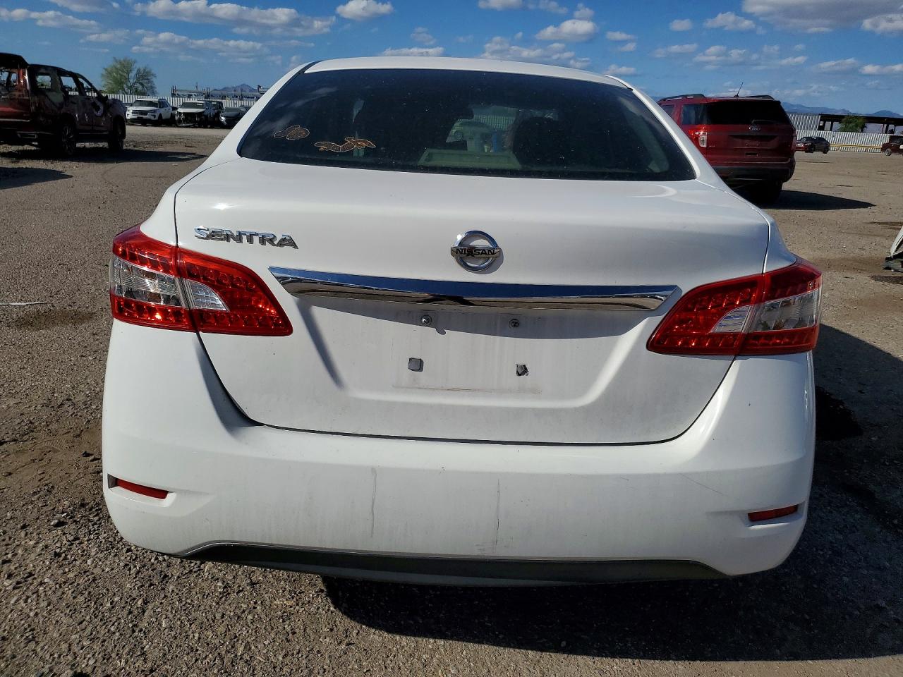 2015 NISSAN SENTRA S photo 16