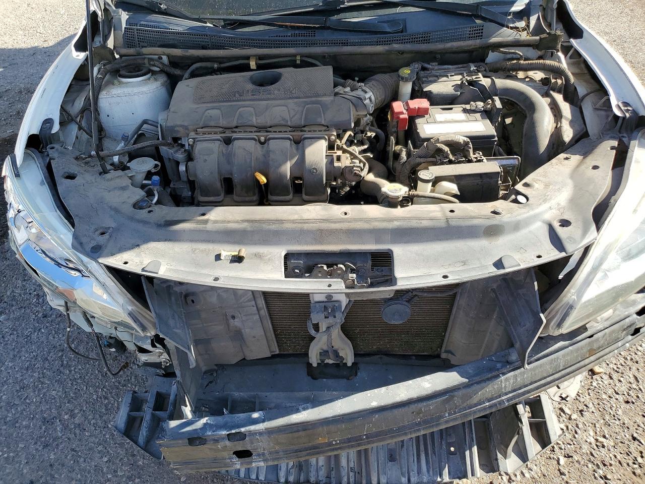 2015 NISSAN SENTRA S photo 31