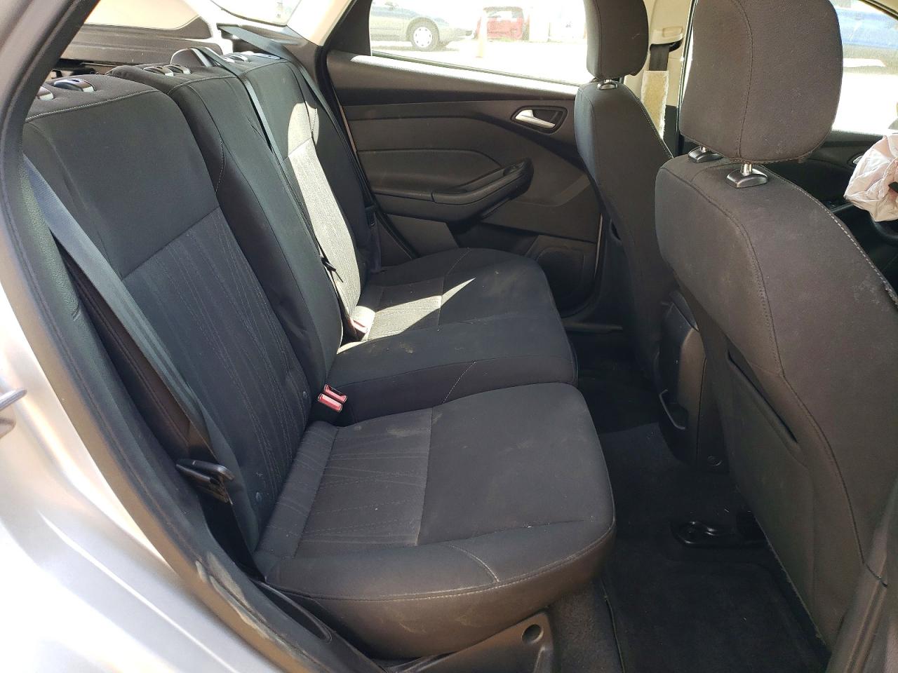 2015 FORD FOCUS photo 31