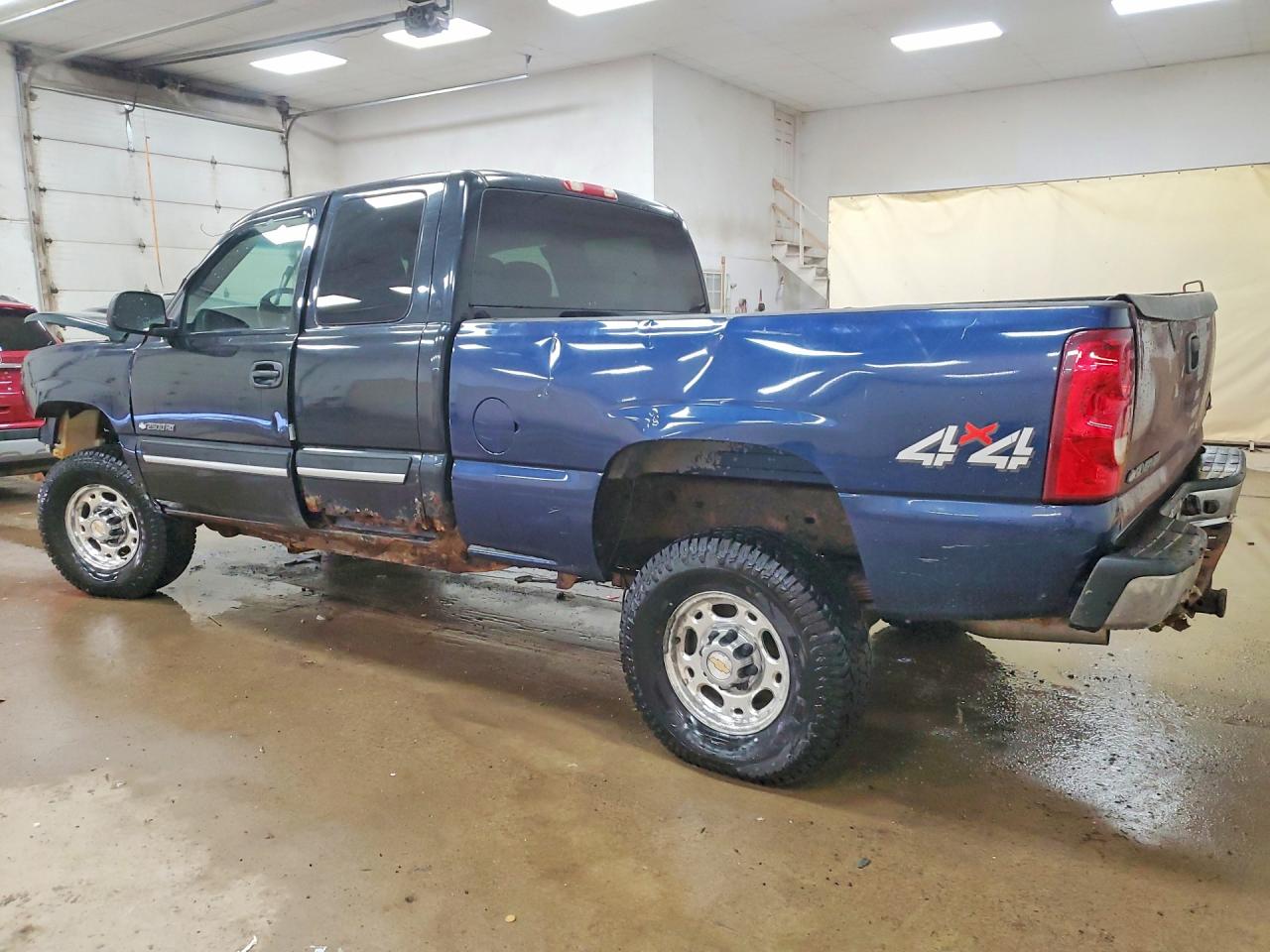 2003 CHEVROLET SILVERADO K2500 HEAVY DUTY photo 3