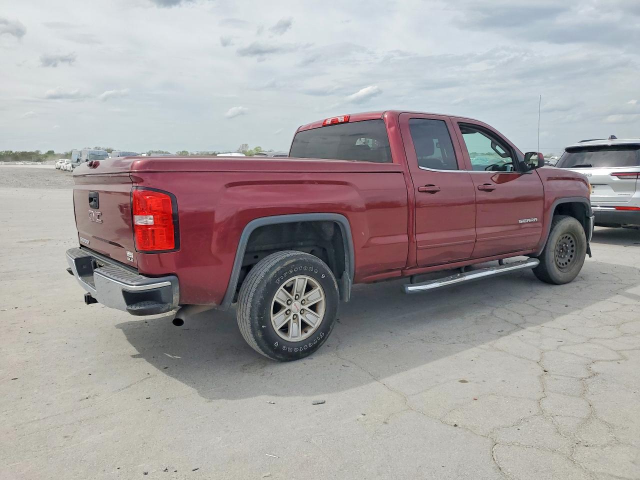 2014 GMC SIERRA C1500 SLE photo 7