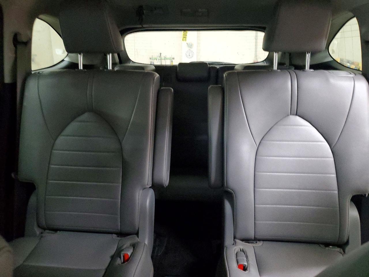 2022 TOYOTA HIGHLANDER XLE photo 19