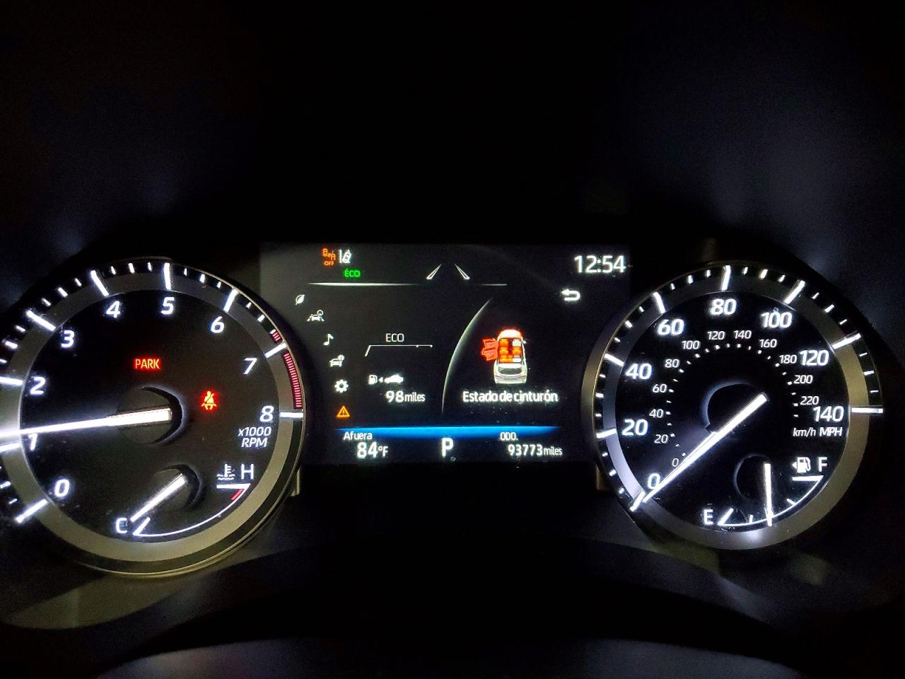 2022 TOYOTA HIGHLANDER XLE photo 17