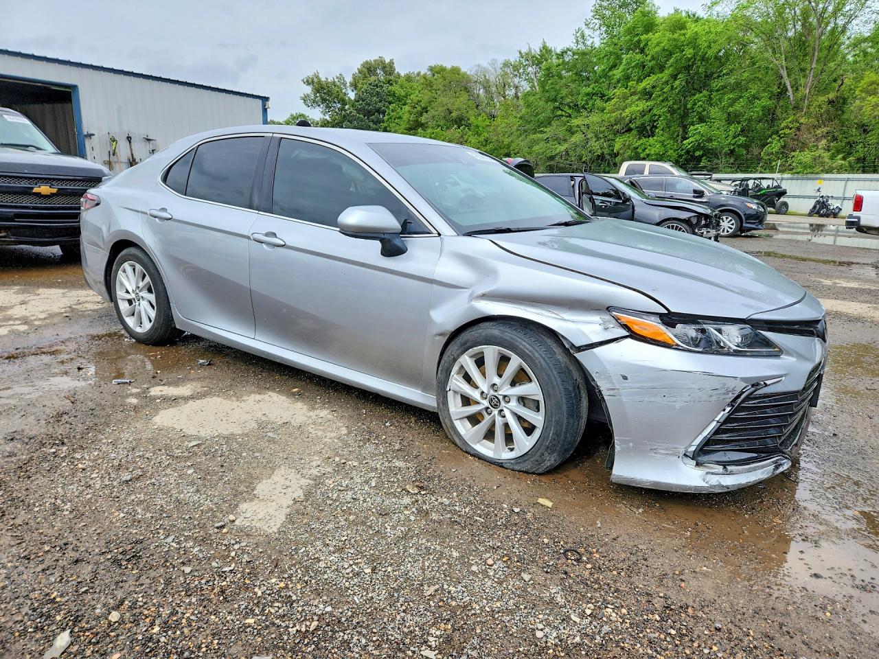 2023 TOYOTA CAMRY LE photo 10