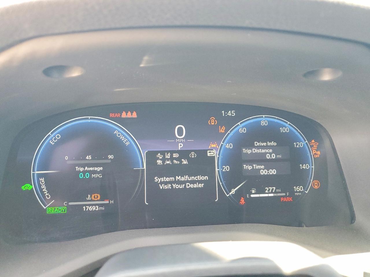 2025 TOYOTA CAMRY XLE photo 17