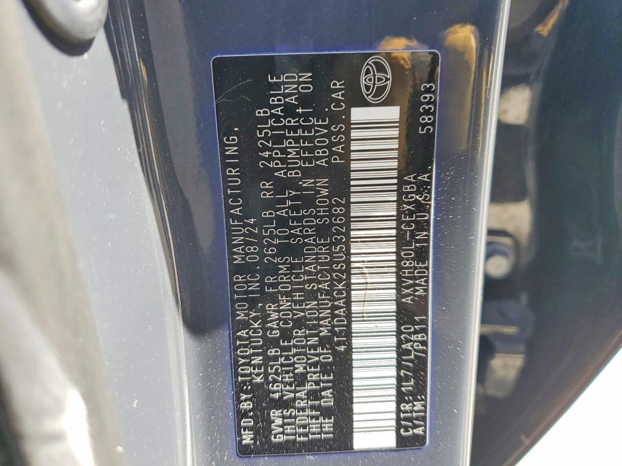 2025 TOYOTA CAMRY XLE photo 25