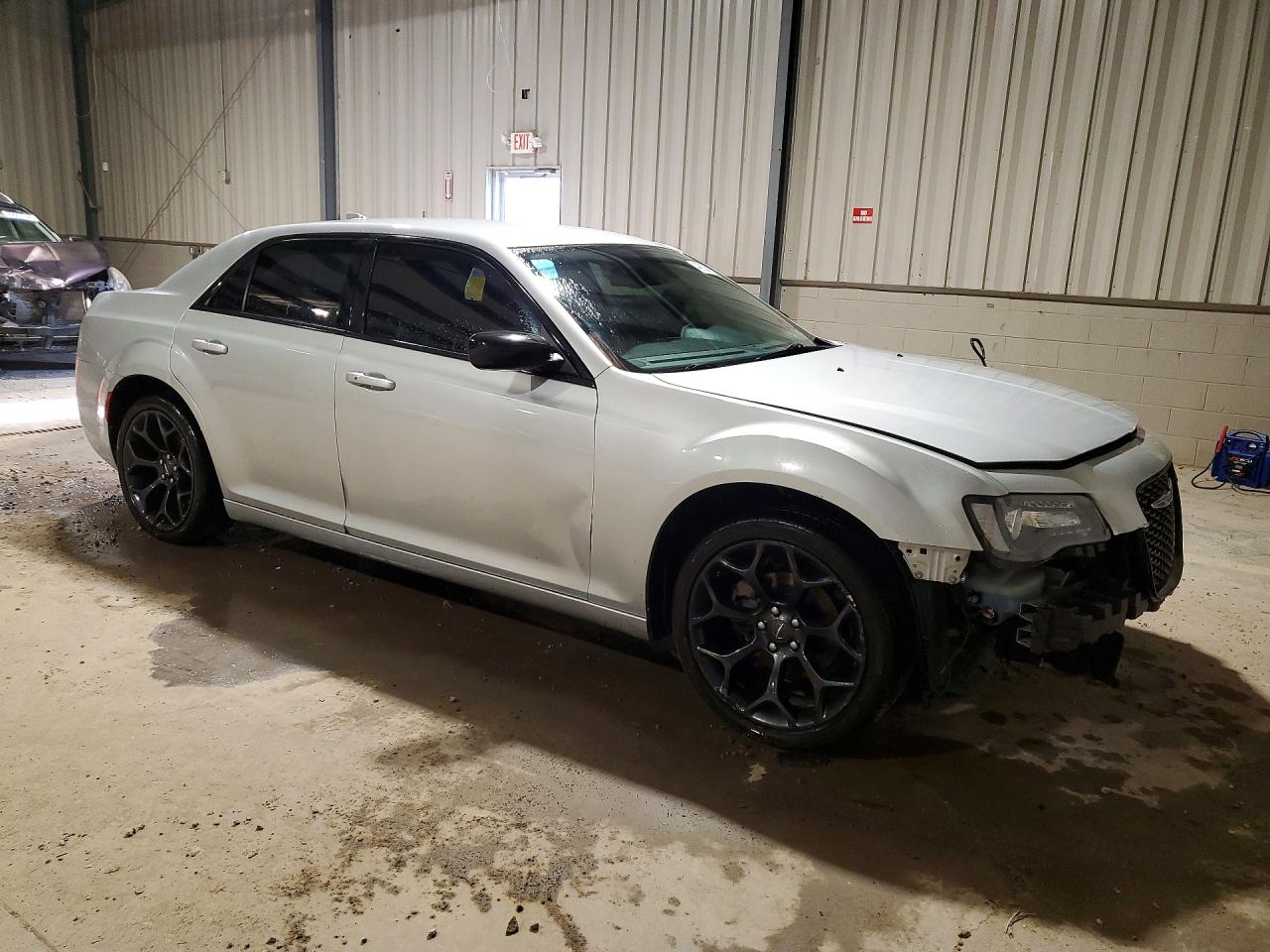 2019 CHRYSLER 300 TOURING photo 7