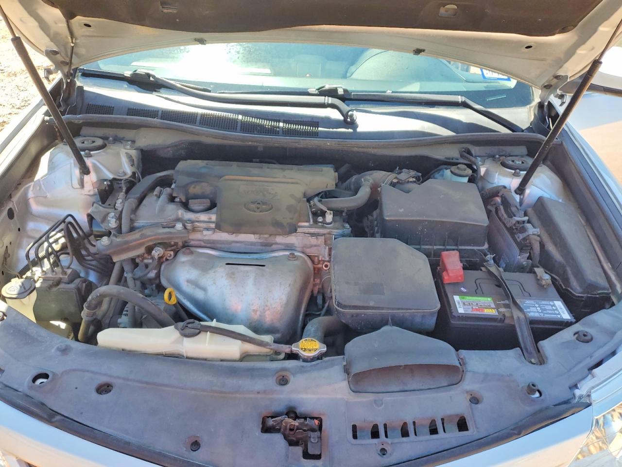 2012 TOYOTA CAMRY SE photo 21