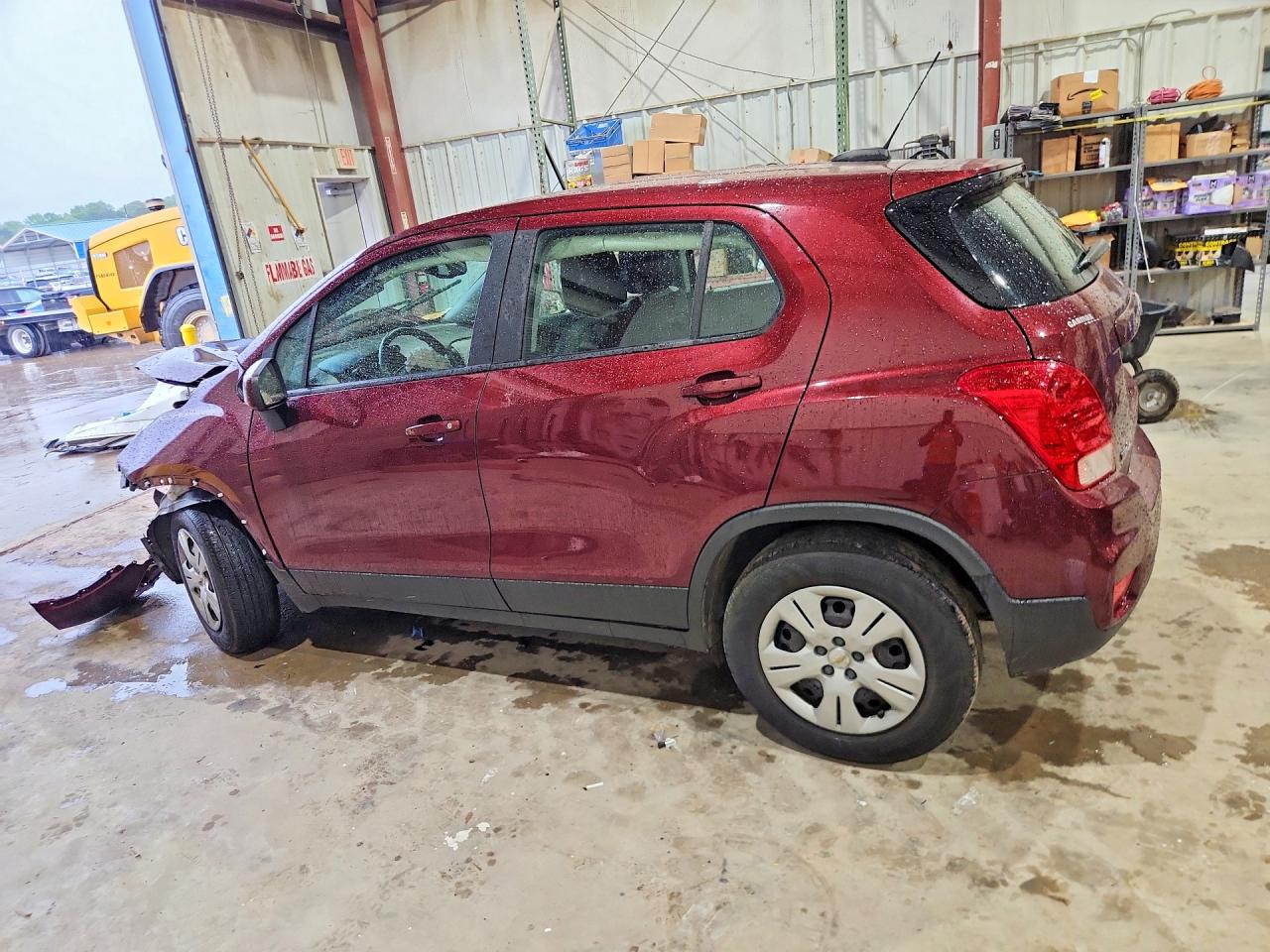 2017 CHEVROLET TRAX LS photo 4