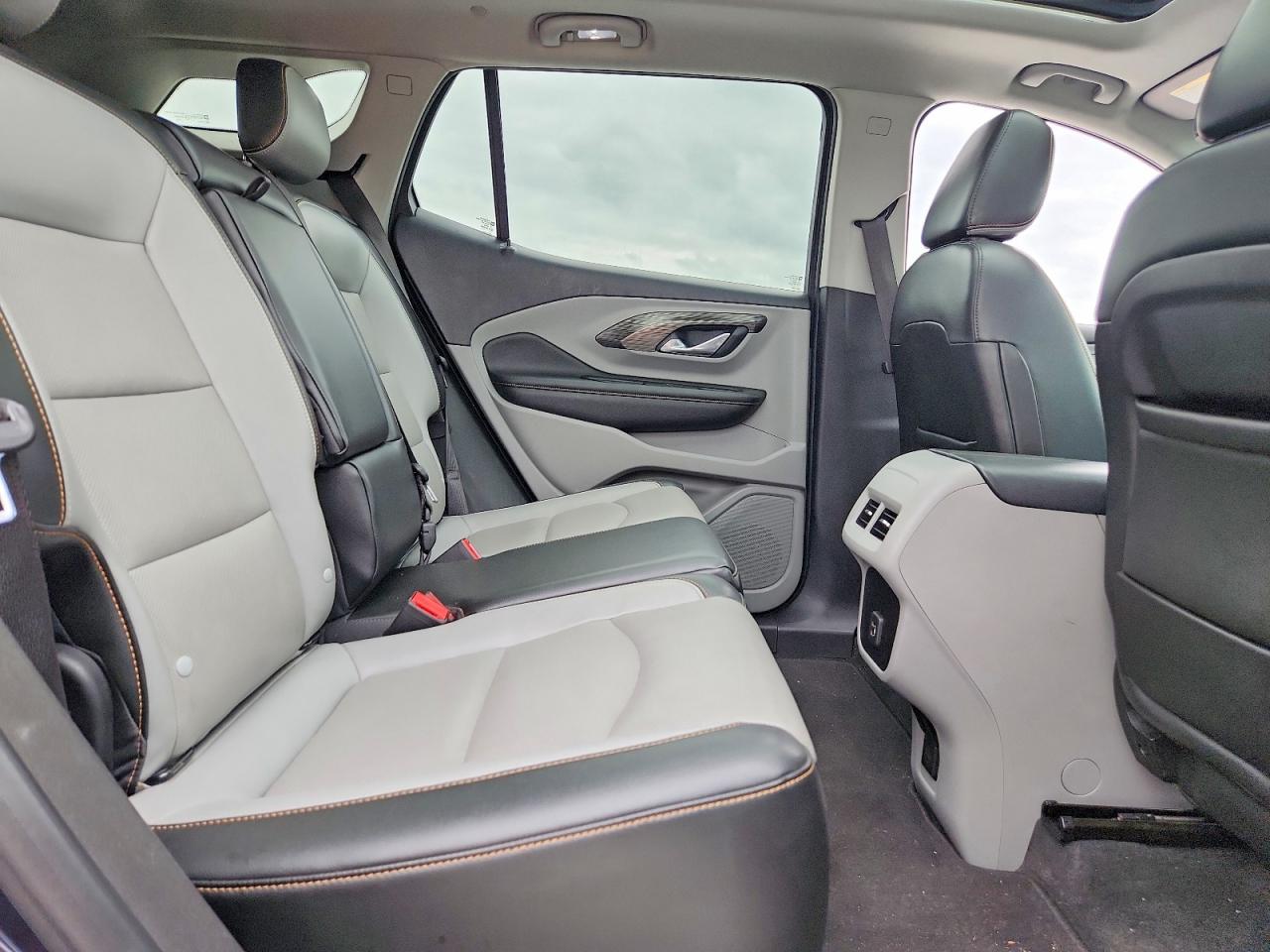 2018 GMC TERRAIN photo 11