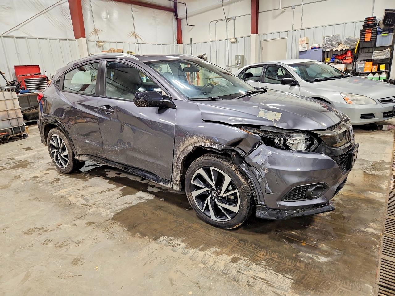 2019 HONDA HR-V SPORT photo 4