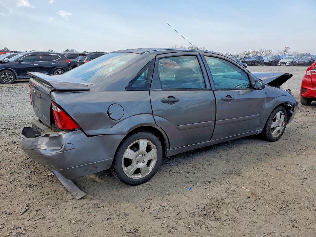 2007 FORD FOCUS ZX4 photo 5