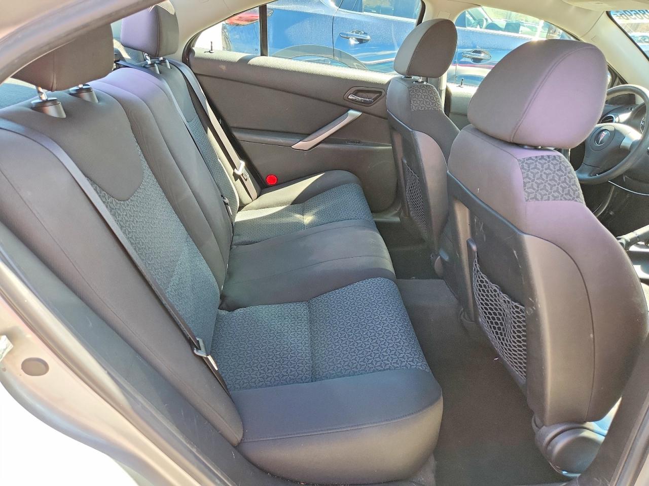 2007 PONTIAC G6 BASE photo 10