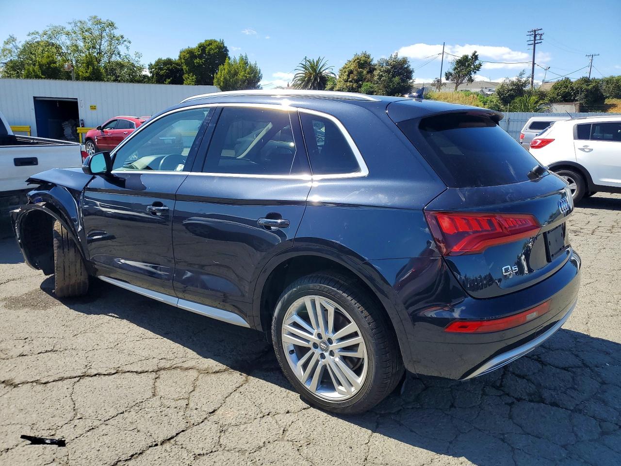 2019 AUDI Q5 PREMIUM PLUS photo 2