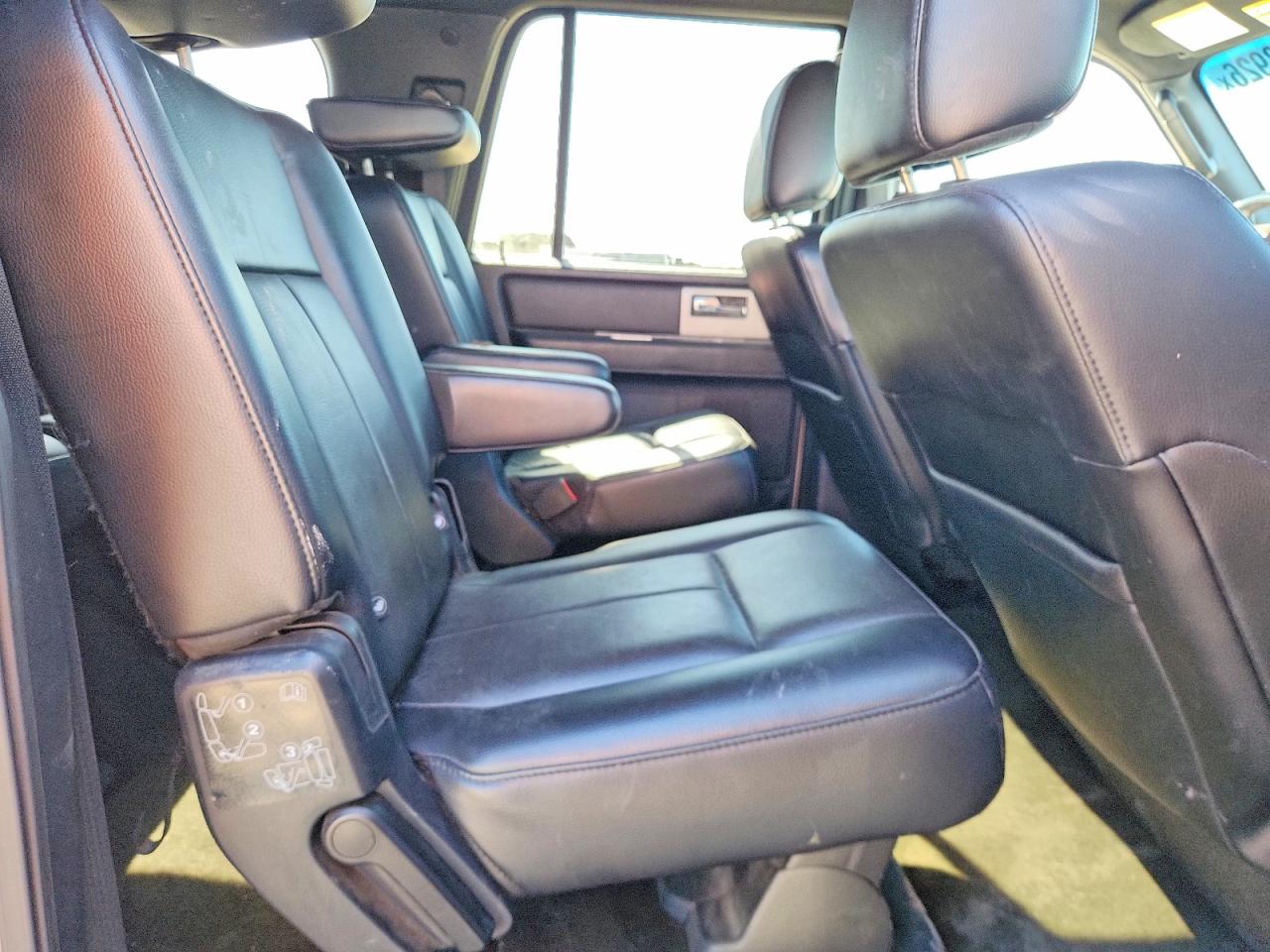 2016 FORD EXPEDITION EL XLT photo 21