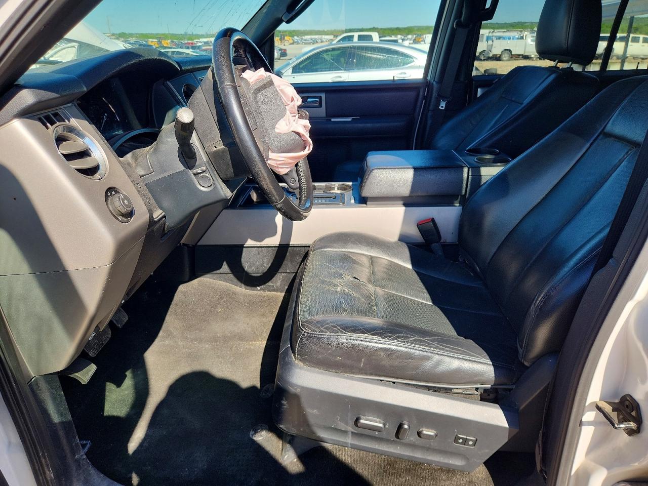2016 FORD EXPEDITION EL XLT photo 13