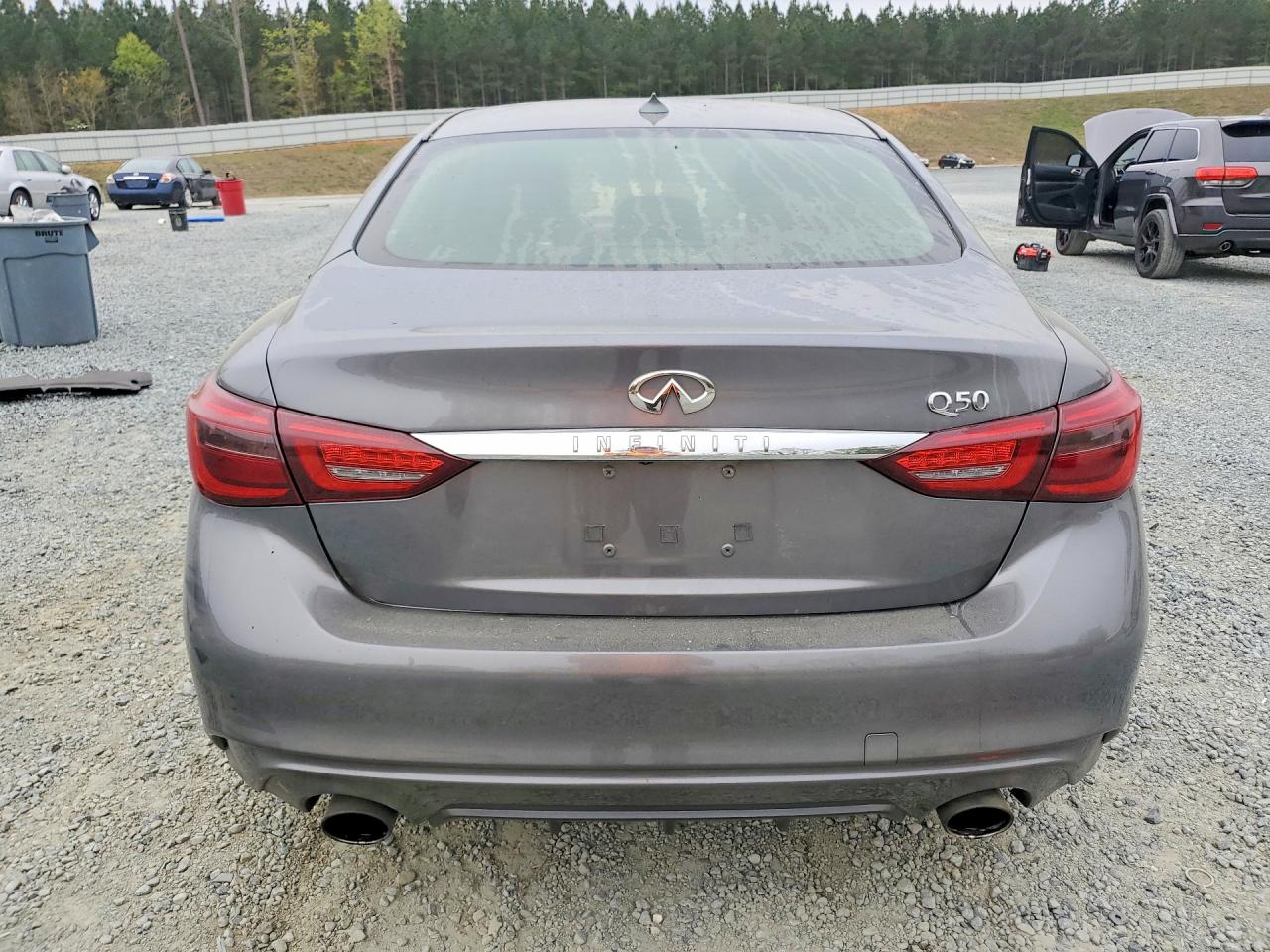 2018 INFINITI Q50 3.0T LUXE photo 16