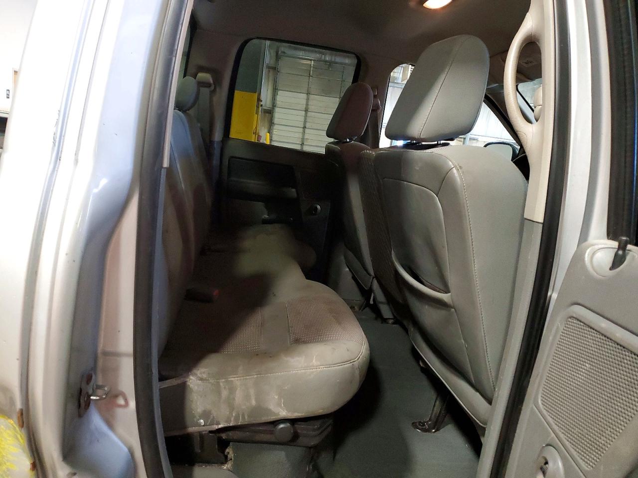 2007 DODGE RAM 1500 ST photo 28