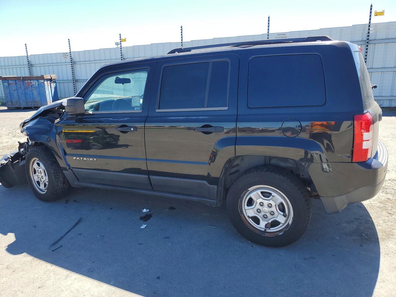 2014 JEEP PATRIOT SPORT photo 3