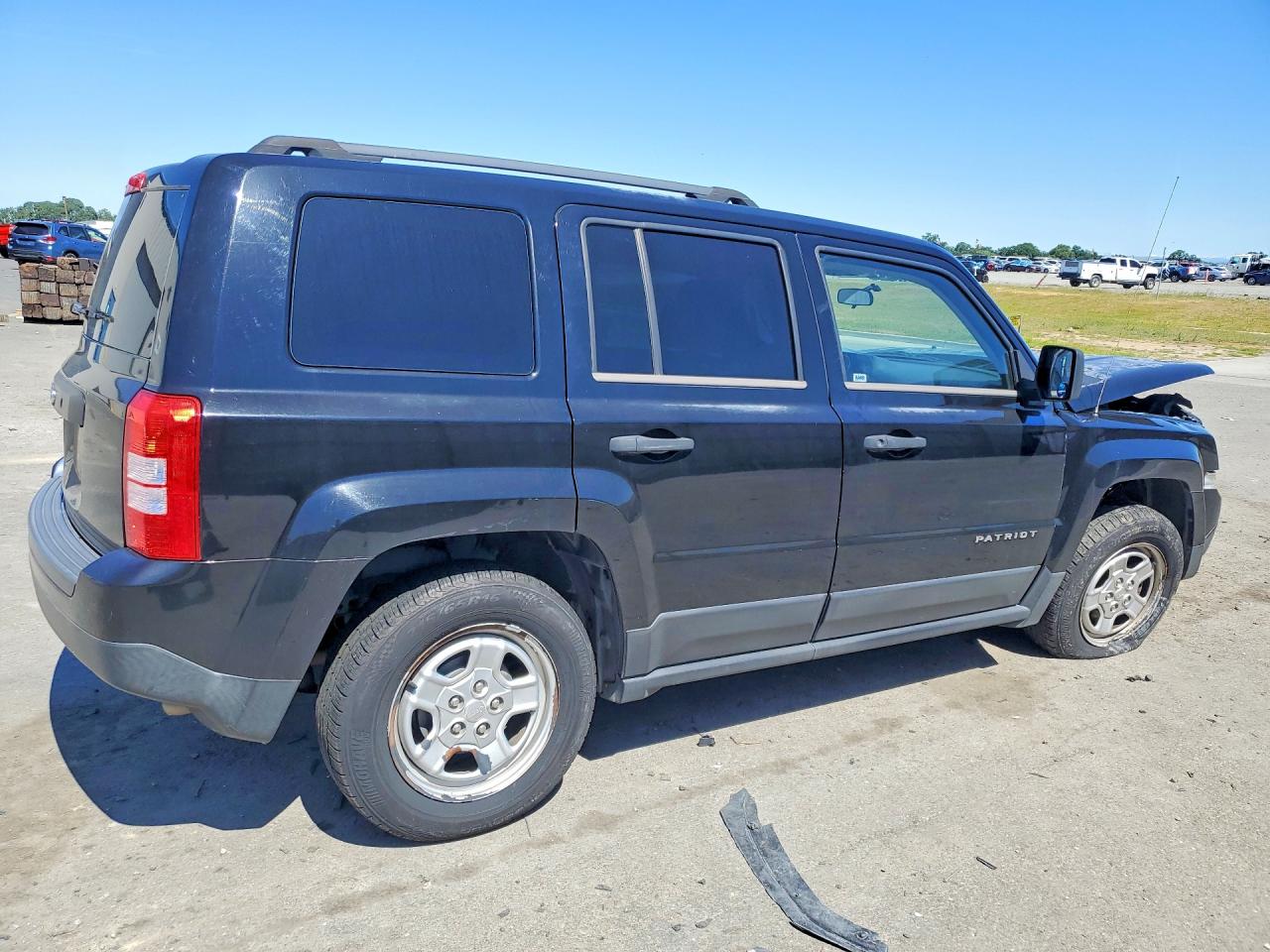 2014 JEEP PATRIOT SPORT photo 5
