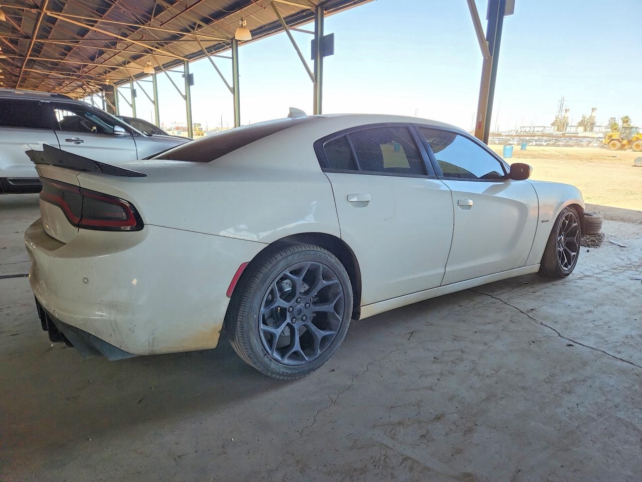 2018 DODGE CHARGER R photo 5