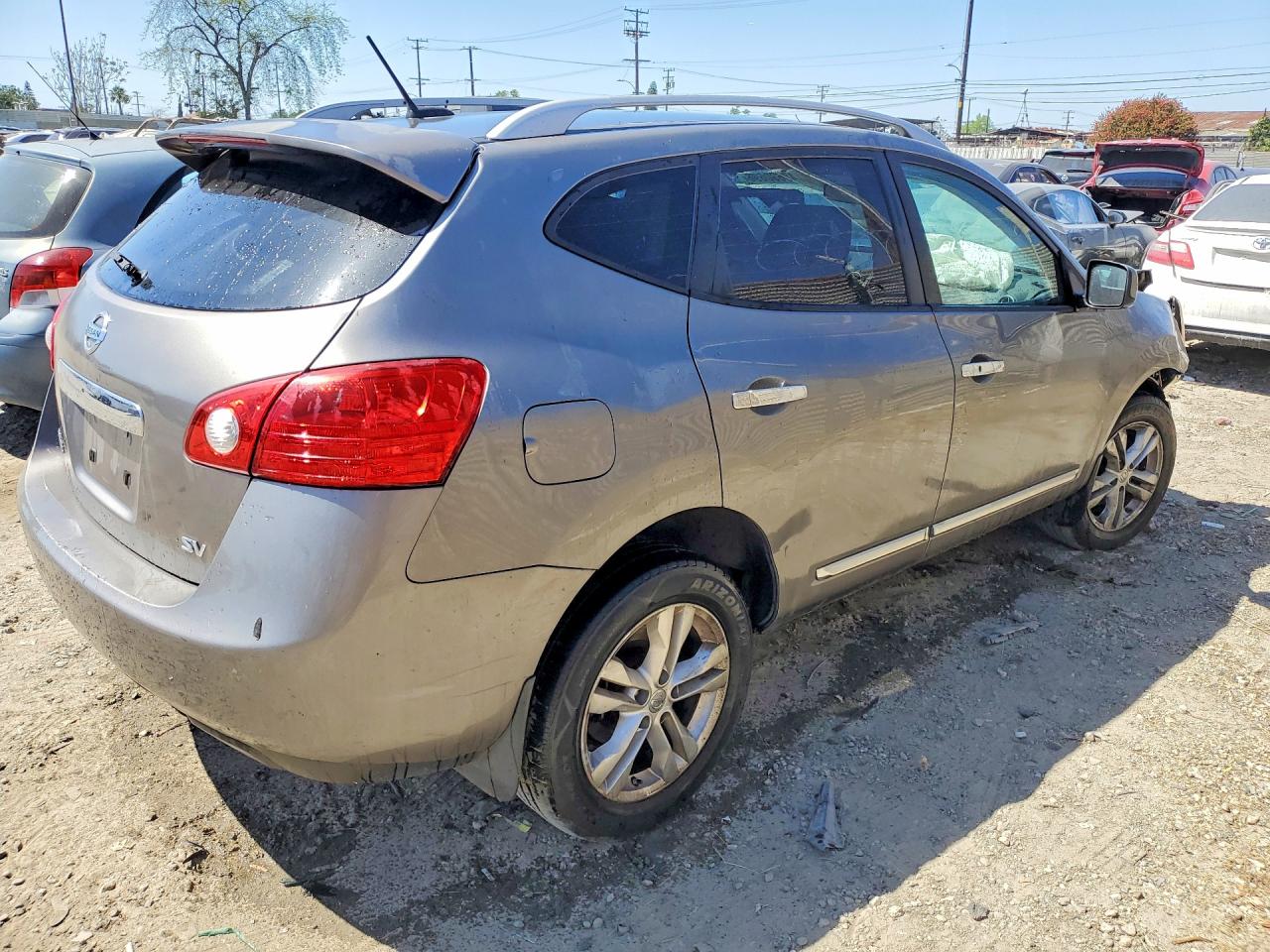 2013 NISSAN ROGUE S photo 5