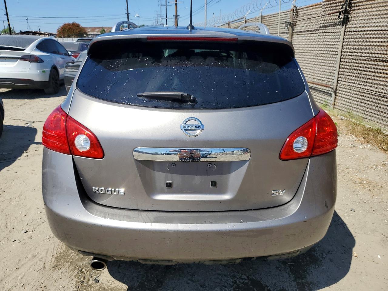 2013 NISSAN ROGUE S photo 11