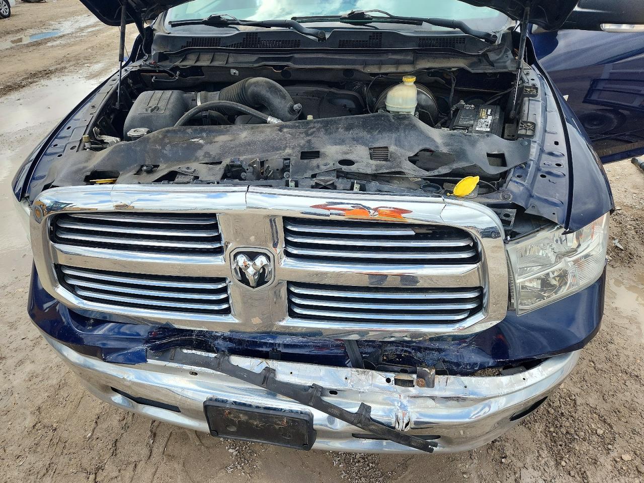 2014 RAM 1500 photo 31