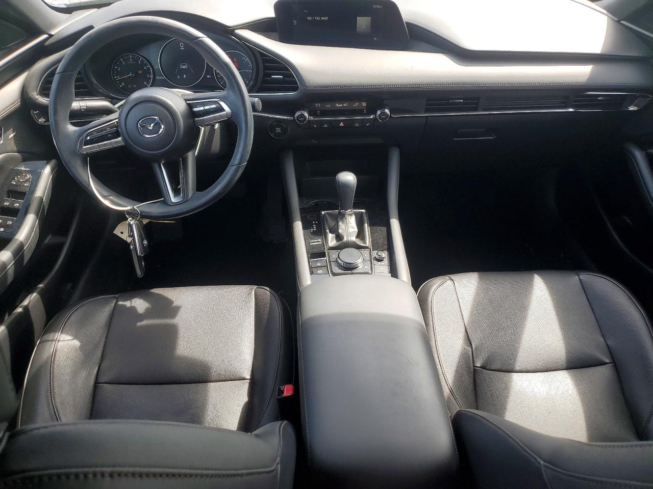 2019 MAZDA 3 photo 15