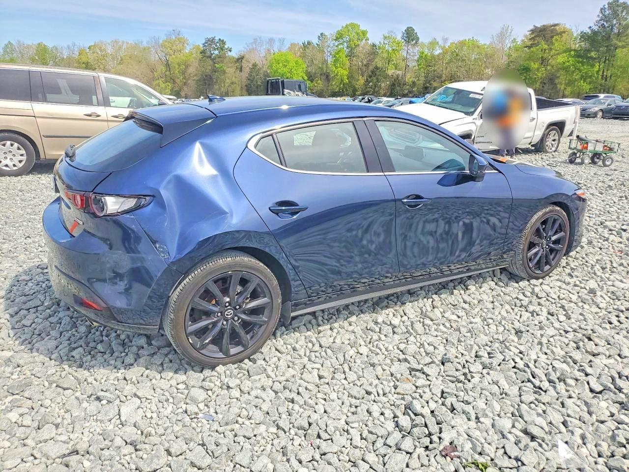 2019 MAZDA 3 photo 5