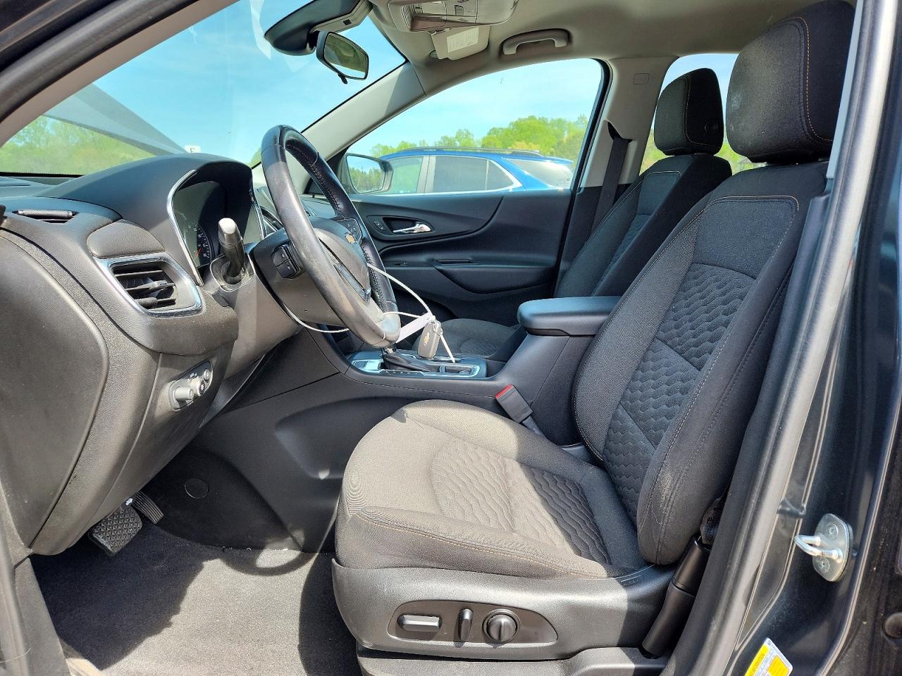 2020 CHEVROLET EQUINOX LT photo 19