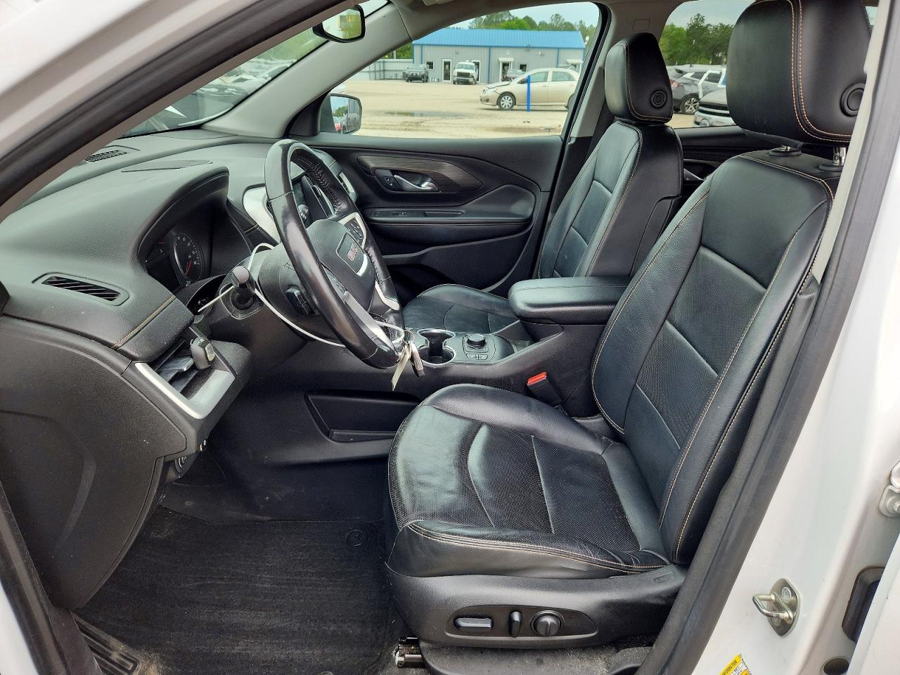 2018 GMC TERRAIN SLT photo 19