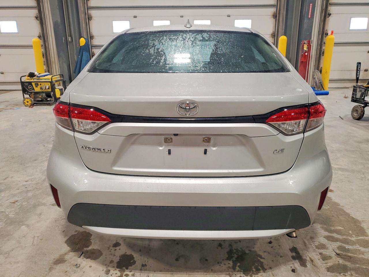 2022 TOYOTA COROLLA LE photo 16
