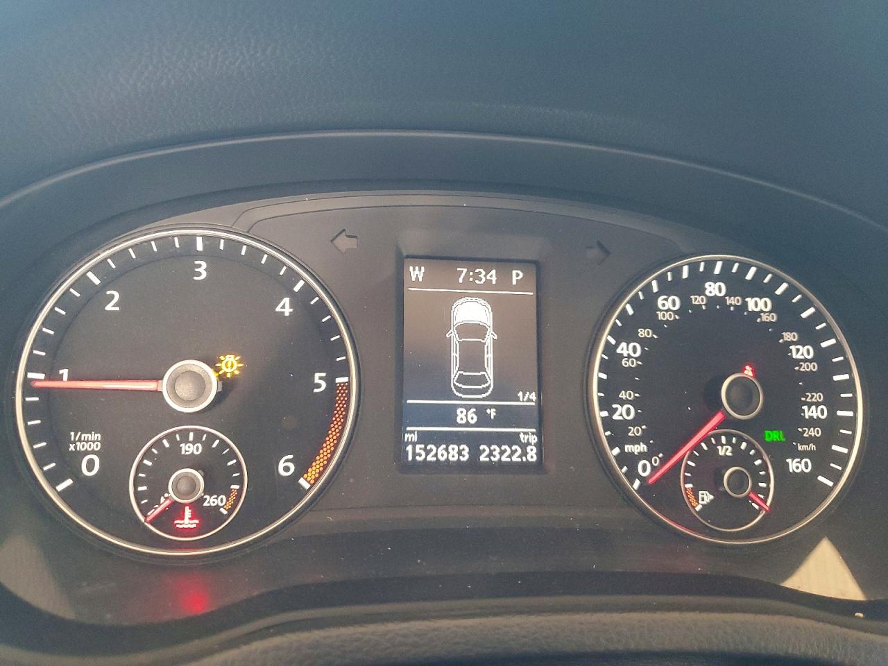 2015 VOLKSWAGEN PASSAT SE photo 17