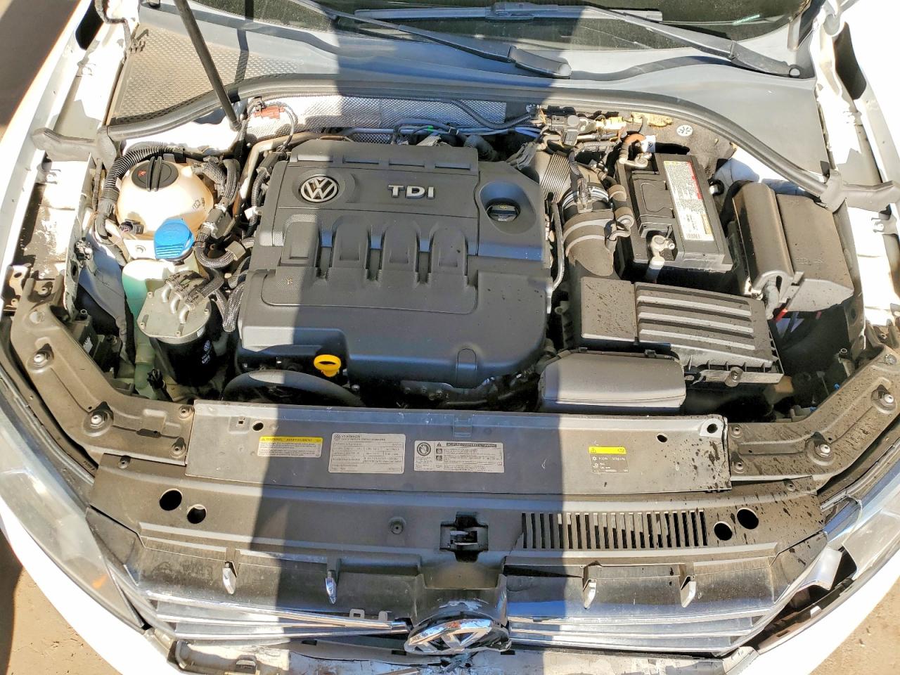2015 VOLKSWAGEN PASSAT SE photo 21