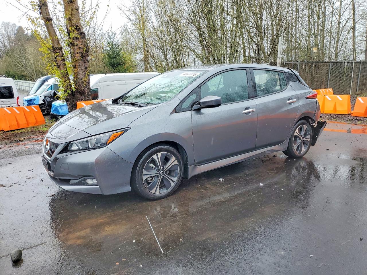 2022 NISSAN LEAF