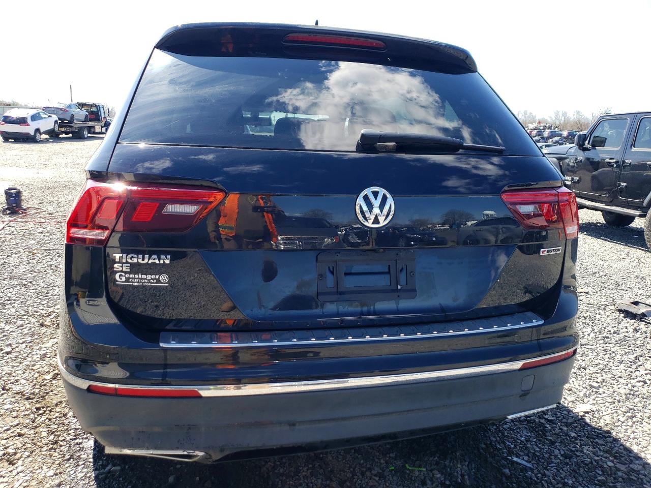 2021 VOLKSWAGEN TIGUAN SE photo 16
