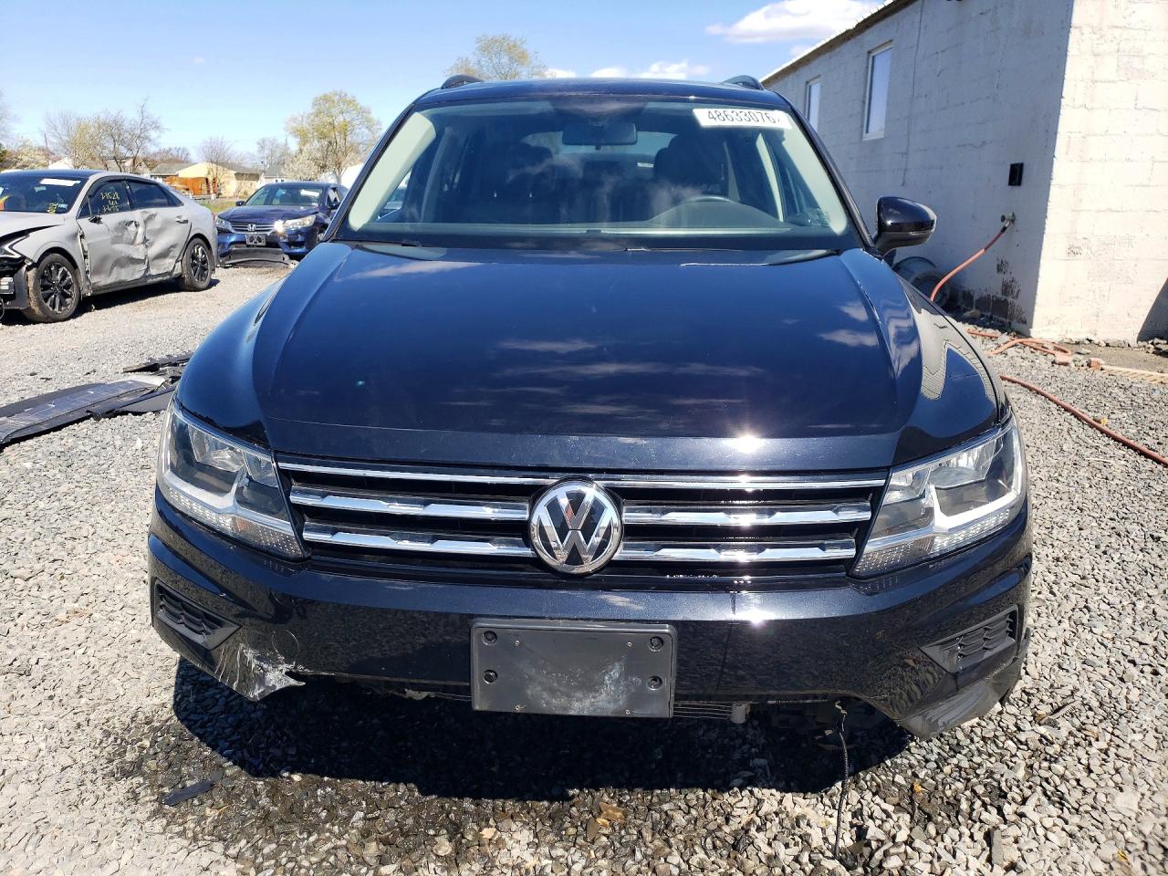 2021 VOLKSWAGEN TIGUAN SE photo 13