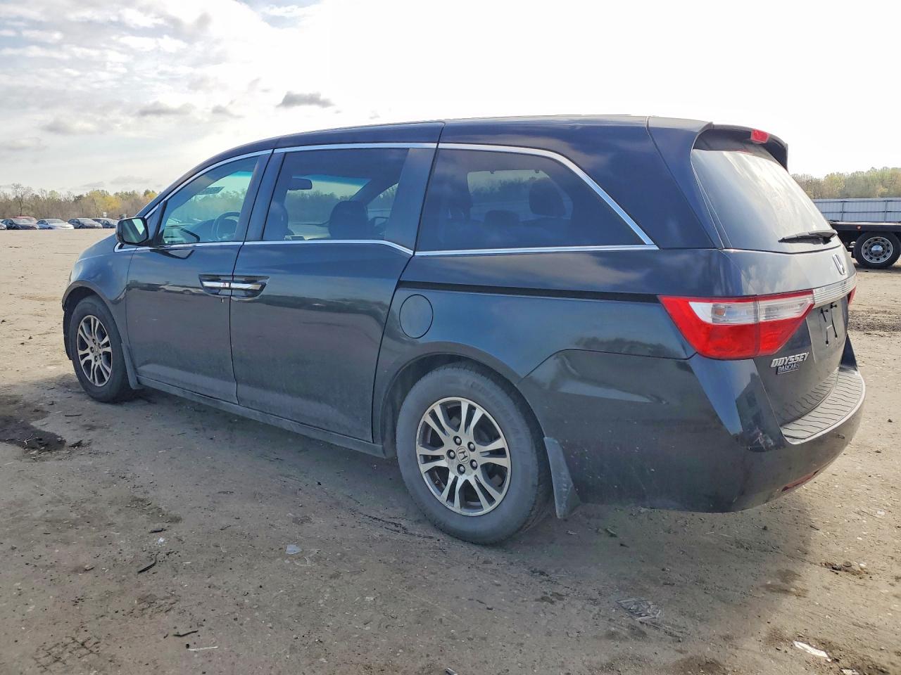 2012 HONDA ODYSSEY EXL photo 3