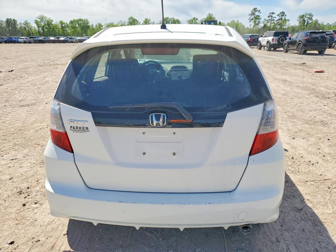 2011 HONDA FIT SPORT photo 16