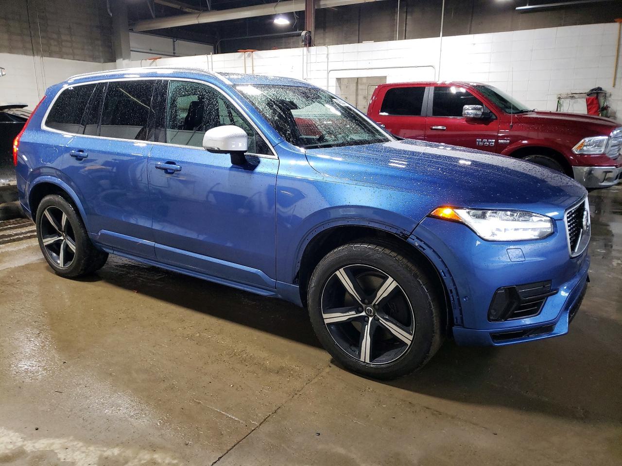 2017 VOLVO XC90 T8 photo 10