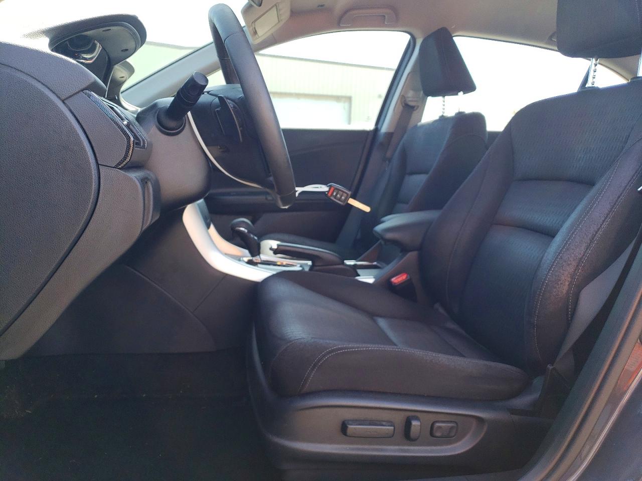 2013 HONDA ACCORD SPORT photo 7