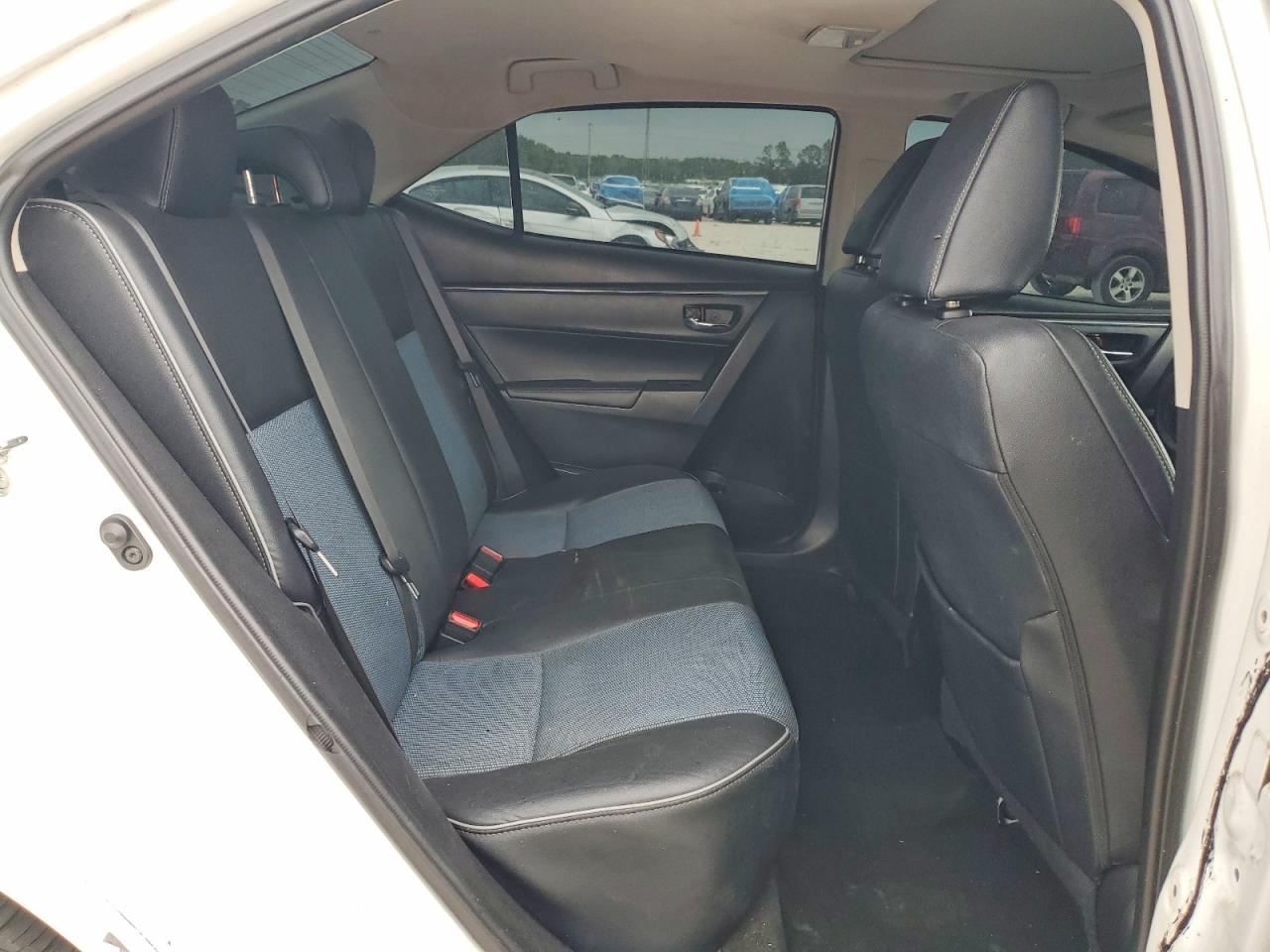 2014 TOYOTA COROLLA S PLUS photo 10