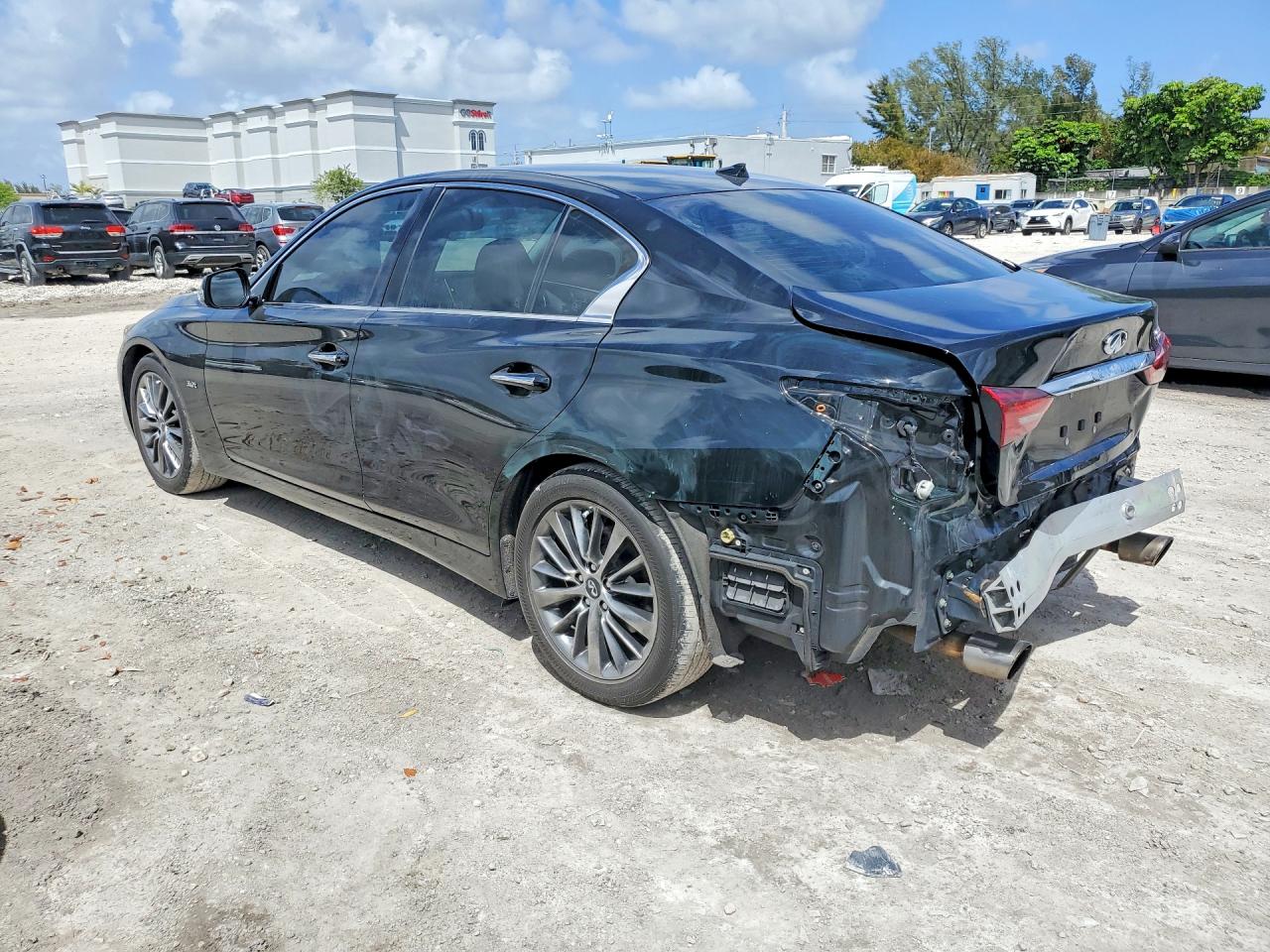 2018 INFINITI Q50 3.0T LUXE photo 4