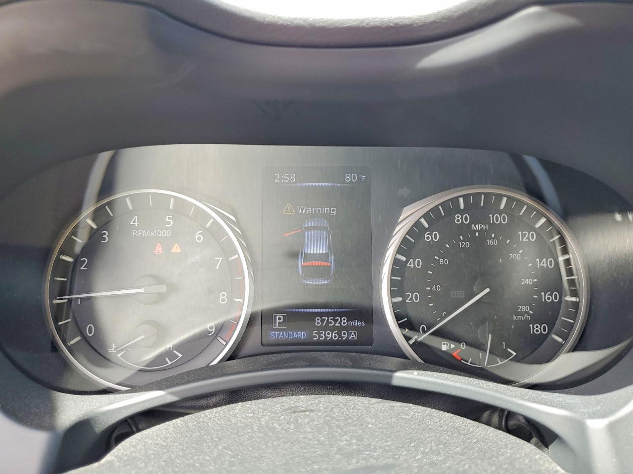 2018 INFINITI Q50 3.0T LUXE photo 25