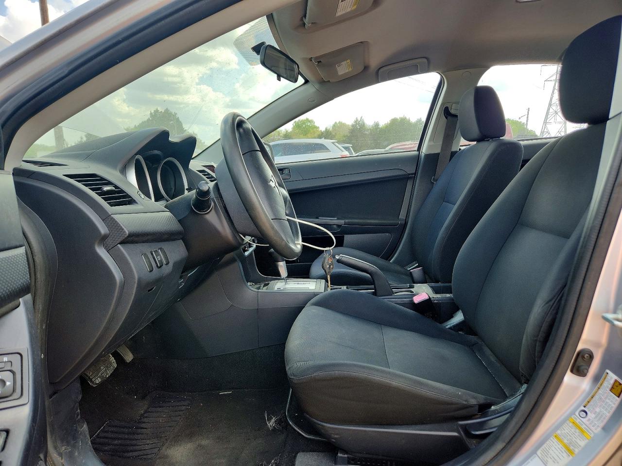 2010 MITSUBISHI LANCER DE photo 13