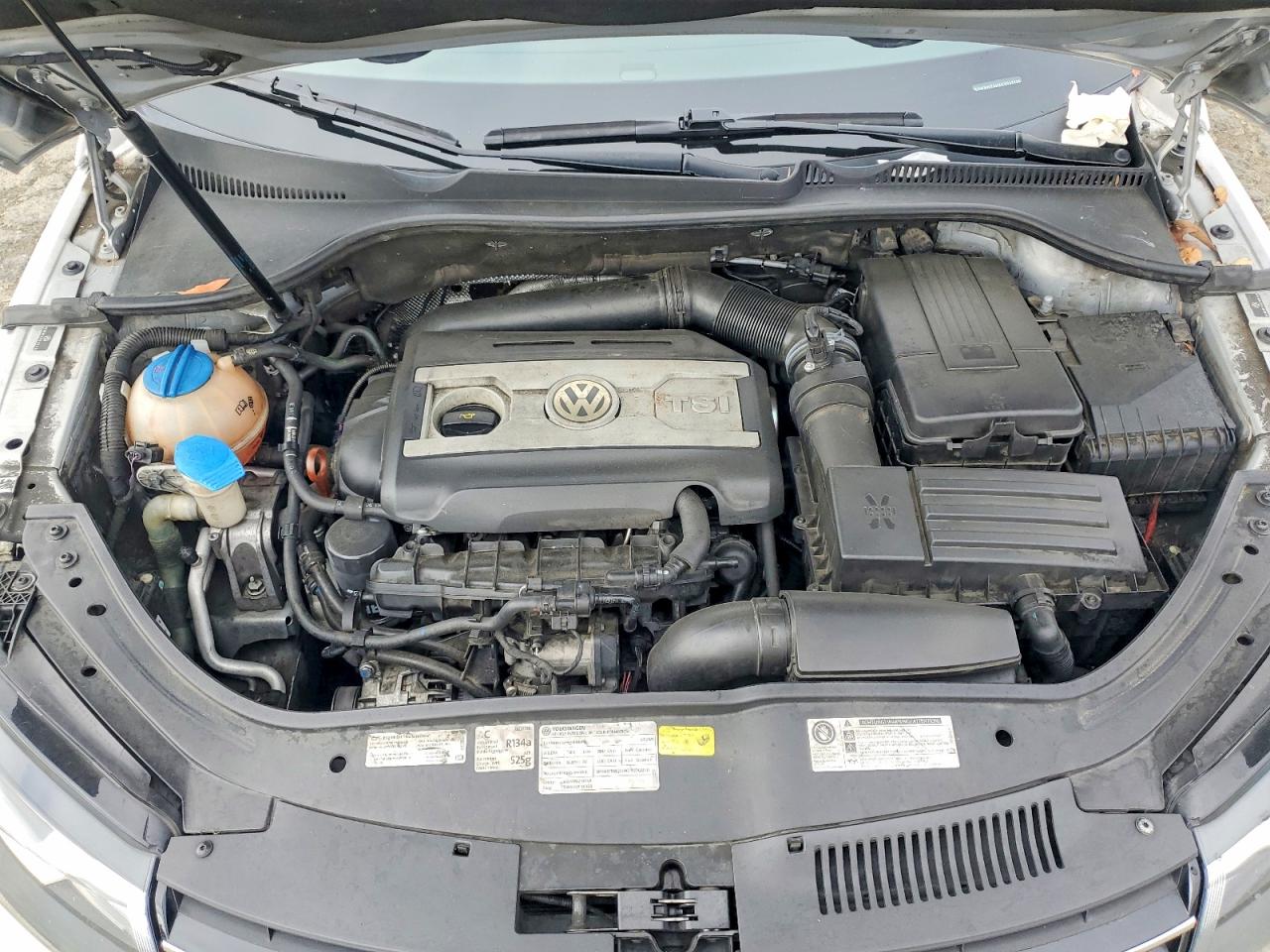 2012 VOLKSWAGEN EOS KOMFORT photo 31