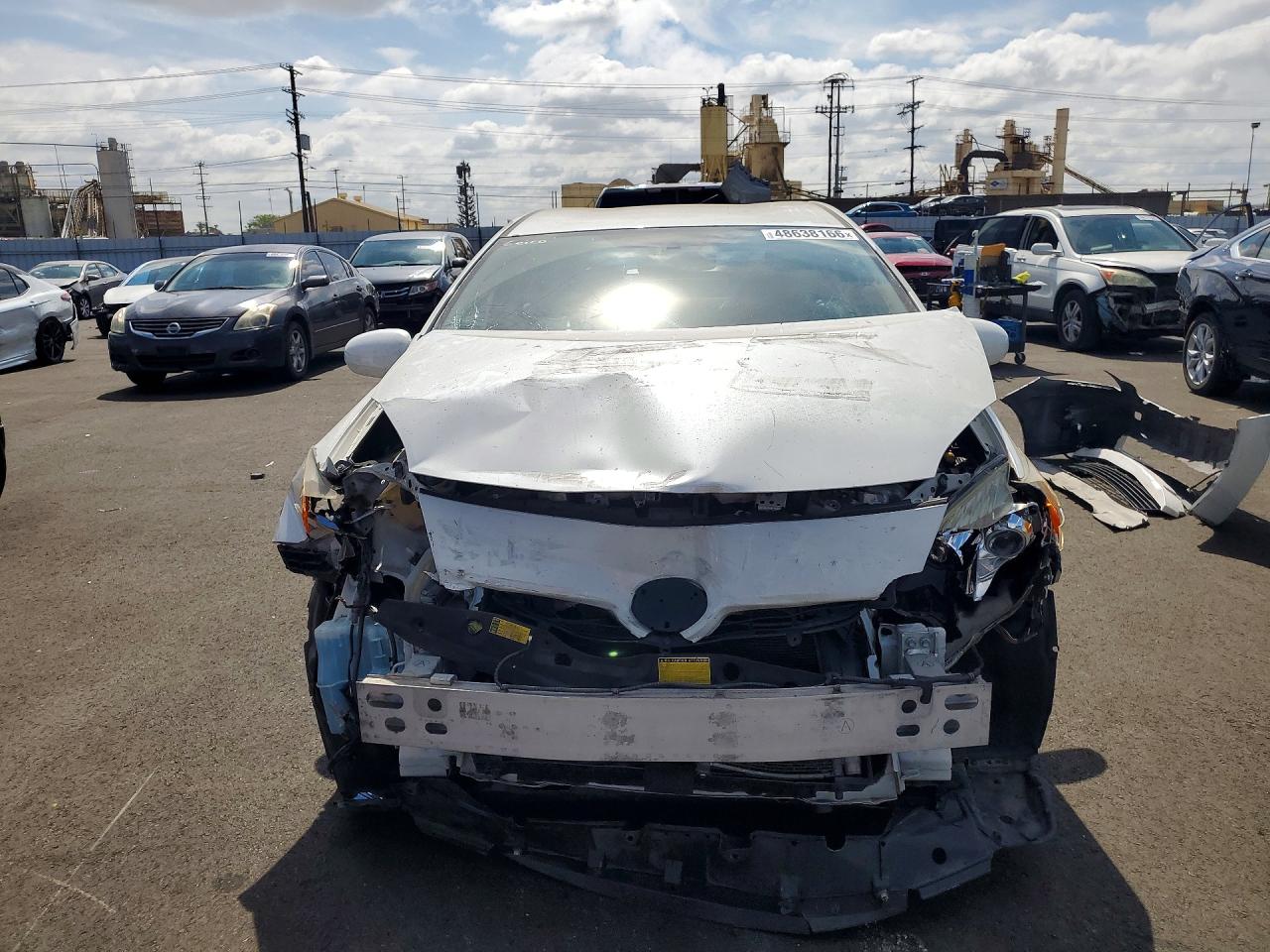 2010 TOYOTA PRIUS III photo 5