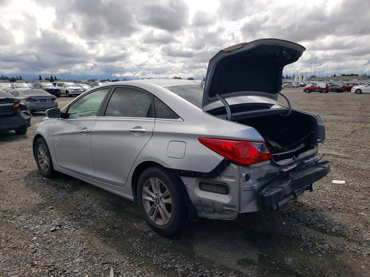 2012 HYUNDAI SONATA GLS photo 3